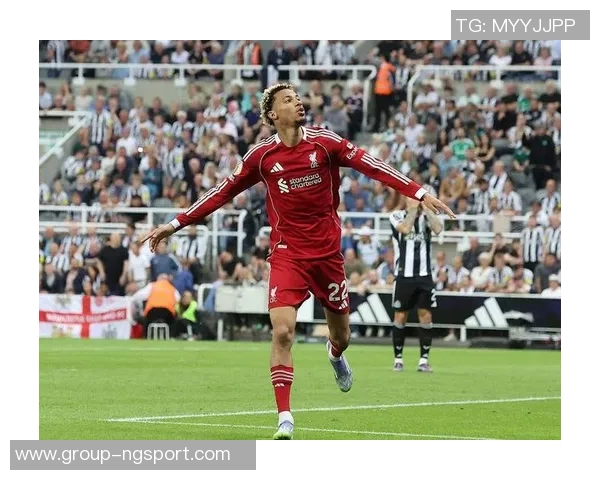 埃基蒂克谈利物浦成名之路感受到压力是成功的标志