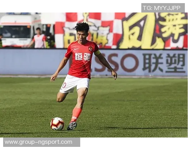 斯科尔斯称托纳利优于赖斯或成英超最佳中场之争焦点