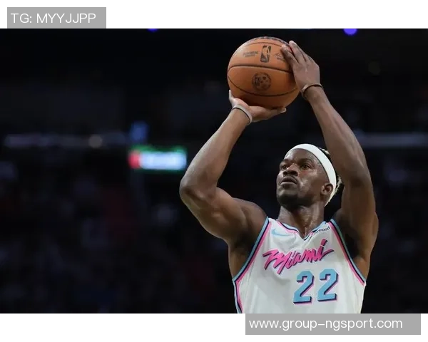 巴特勒三节高效表现轻松打卡20分5板5助助球队稳住优势