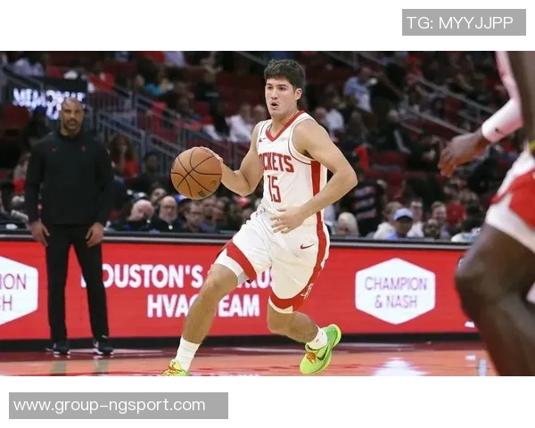 火箭争冠关键因素谢泼德近期表现亮眼场均17分助攻和防守俱佳 火箭争冠关键因素谢泼德近期表现亮眼场均17分助攻和防守俱佳