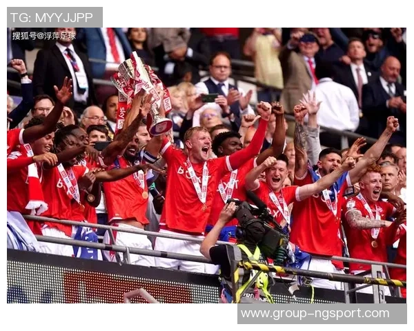 布莱克浦官方宣布解雇曼联名宿史蒂夫布鲁斯球队战绩不佳引发危机