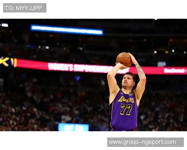 湖人传奇球员得分与三分表现榜单科比领衔老詹东契奇紧随其后