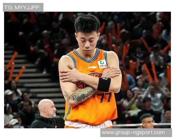 末节发力张镇麟砍下11分全场贡献16分3篮板2助攻表现亮眼 末节发力张镇麟砍下11分全场贡献16分3篮板2助攻表现亮眼