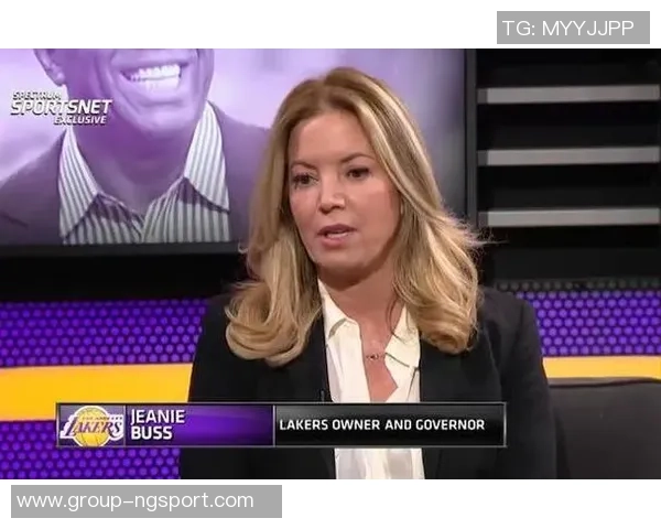 杰西巴斯直言在湖人队遭遇敌意感受后妈身份的压力与挑战